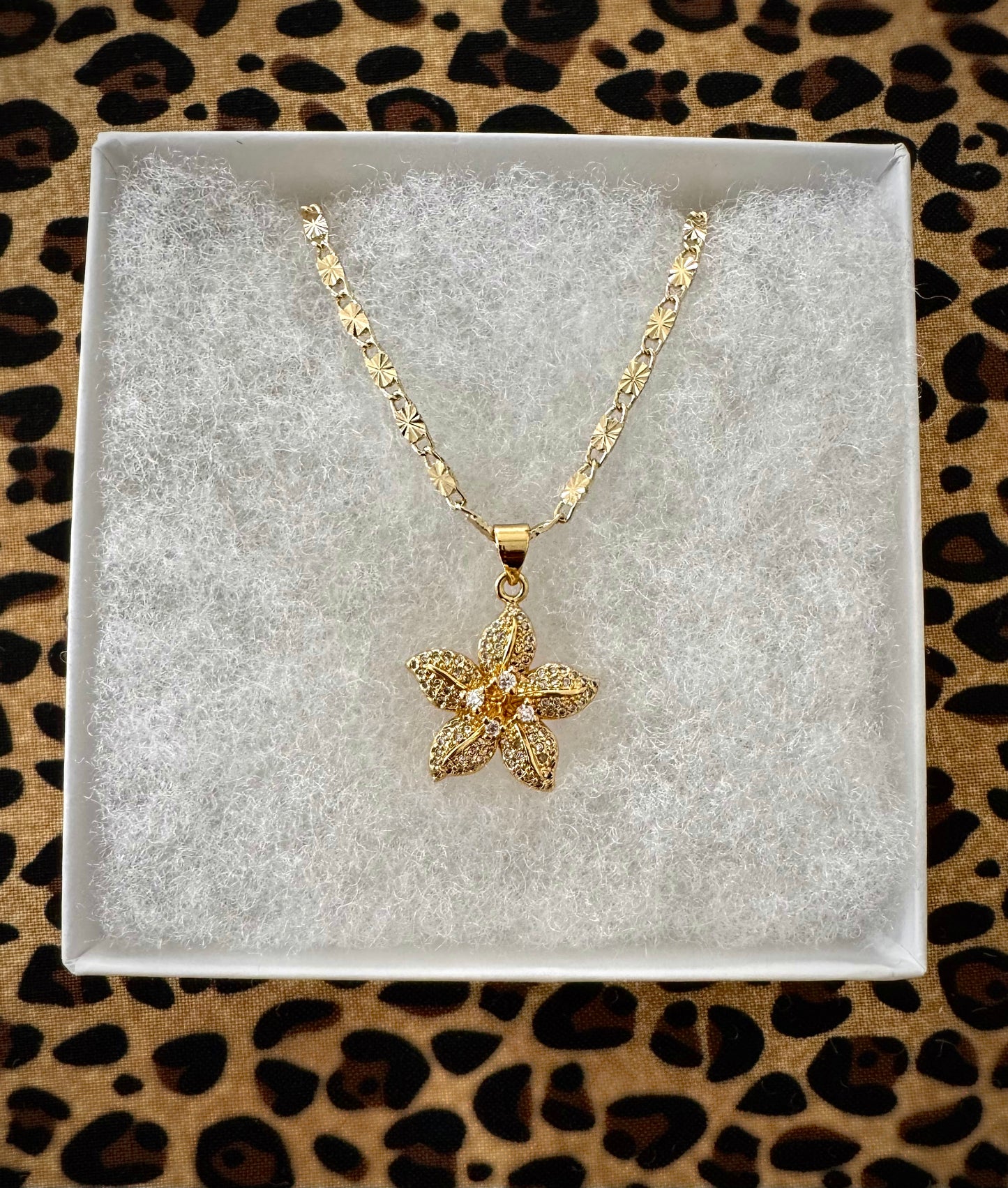 Hibiscus Necklace